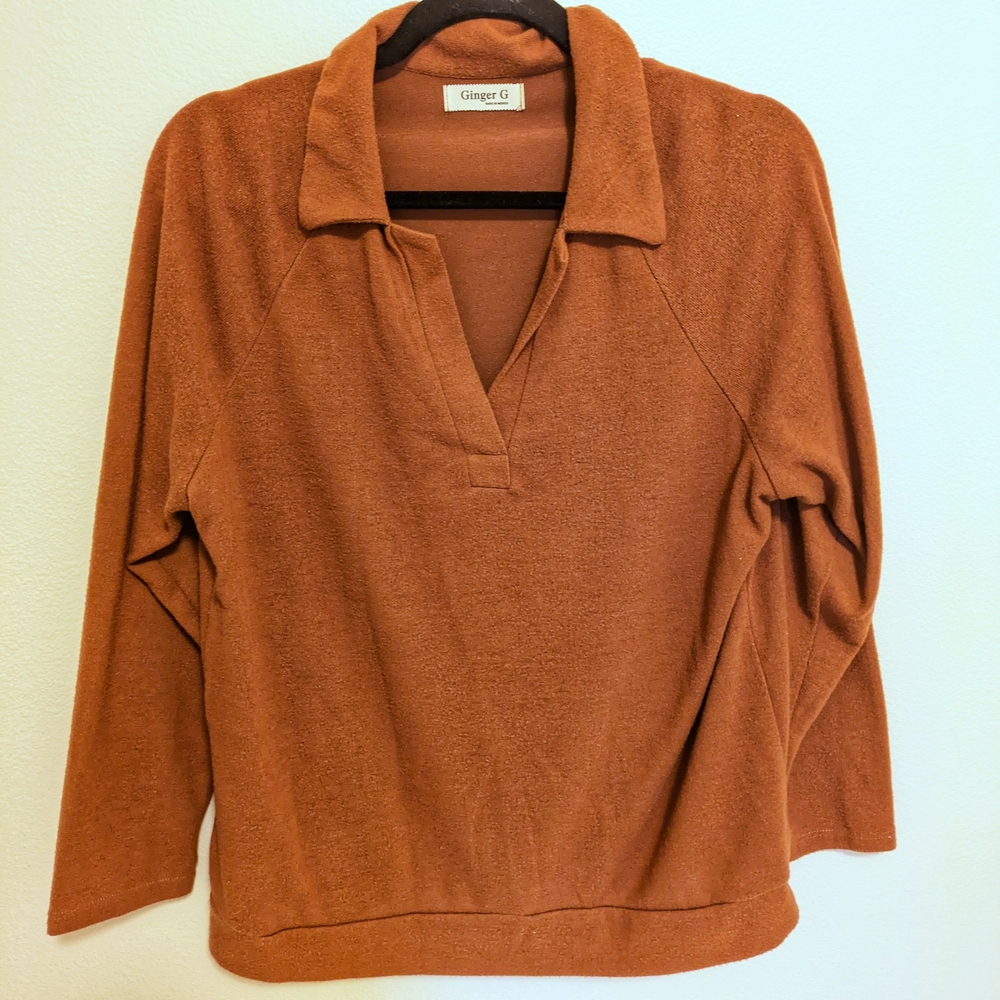 Ginger G Women's V-Neck Rust Sweater
